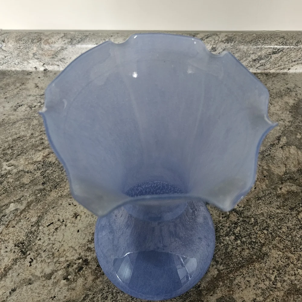 Murano Hand Blown Glass Vase Periwinkle Blue 13